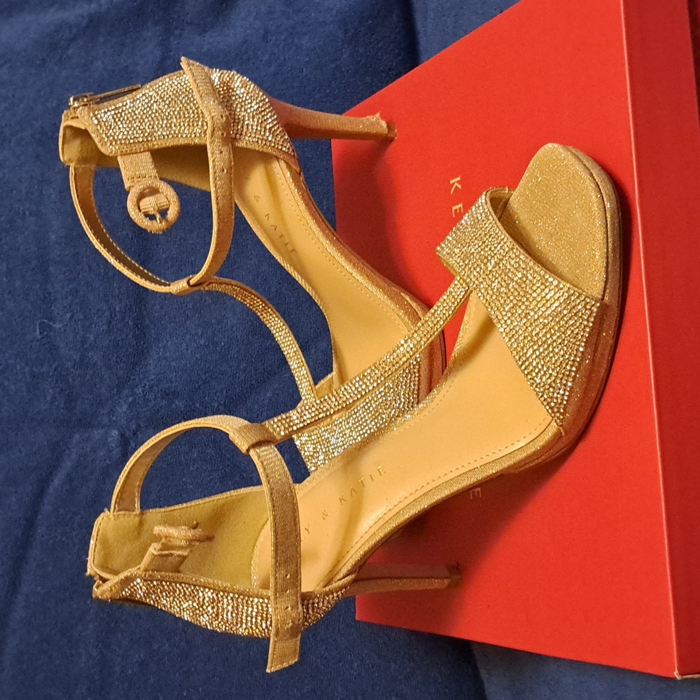 Ladies Shoes